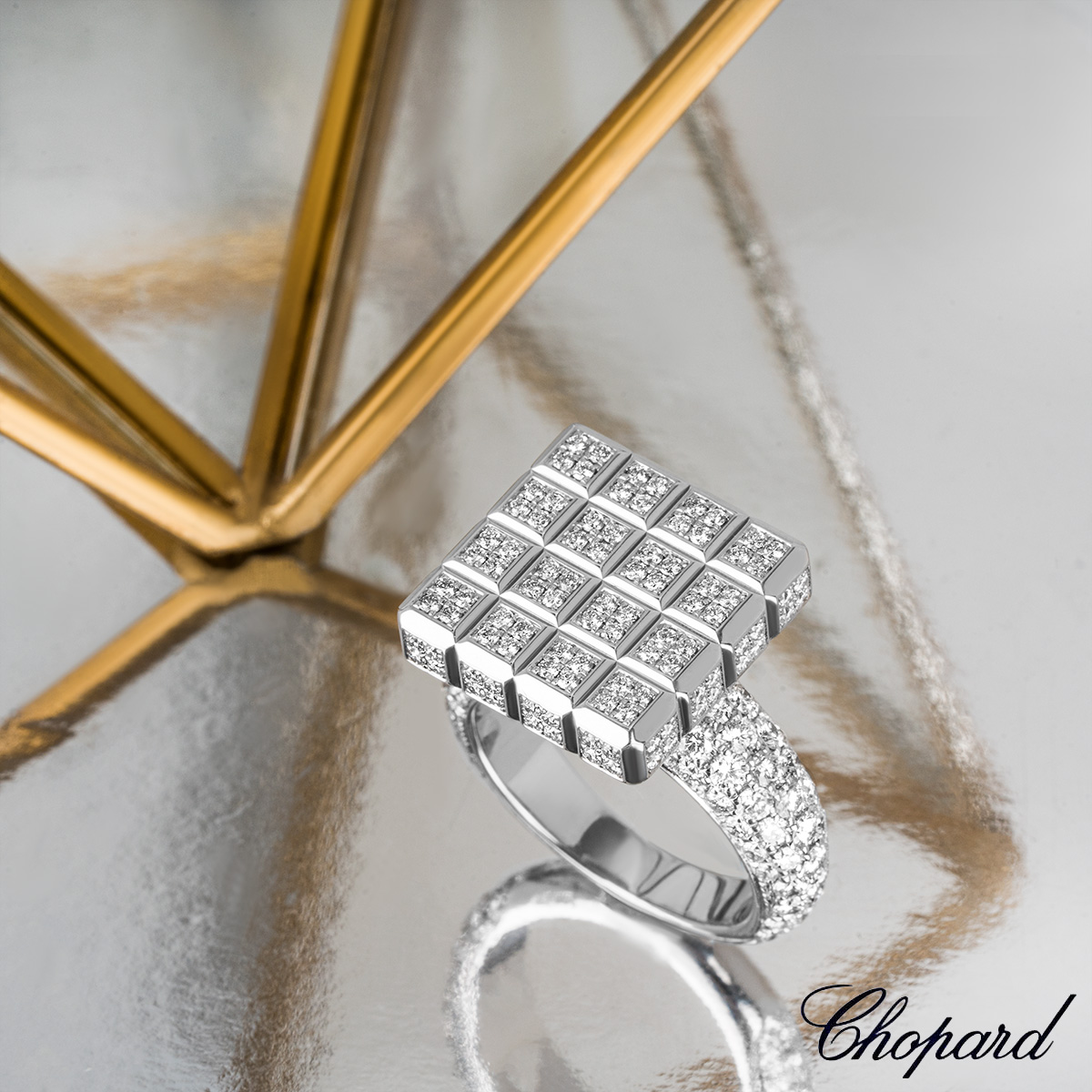 Chopard White Gold Diamond Ice Cube Ring 825442-1109